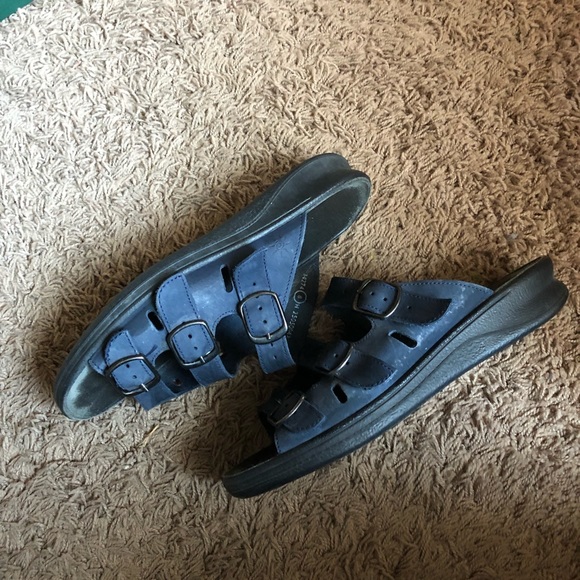 DONATED-Clarks Sunrap Midnight Blue - Size 8W - Picture 2 of 5